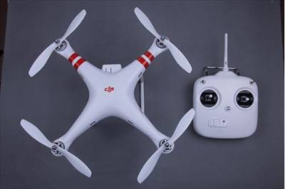 DJI PHANTOM RTF W/TX AND CHARGER